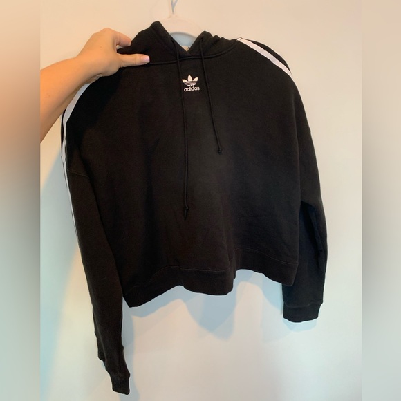 Cropped Adidas Hoodie size Large - Picture 2 of 5